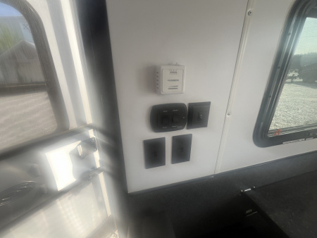 New 2024 United Trailers UTH-8.528TA52 TOY HAULER