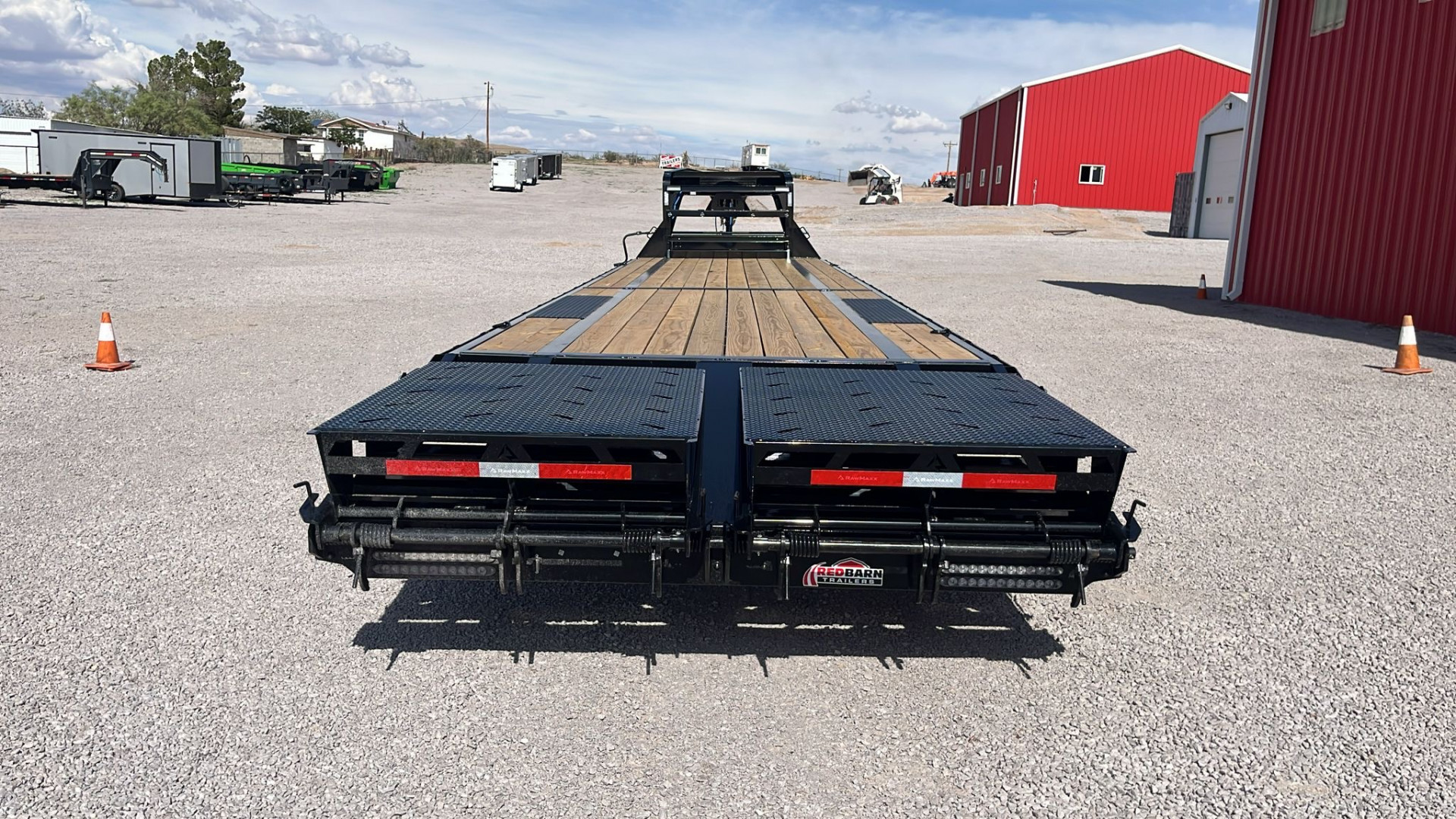 New 2026 RawMaxx 40'X102" FDX FLAT DECK GOOSENECK Flatbed Trailer