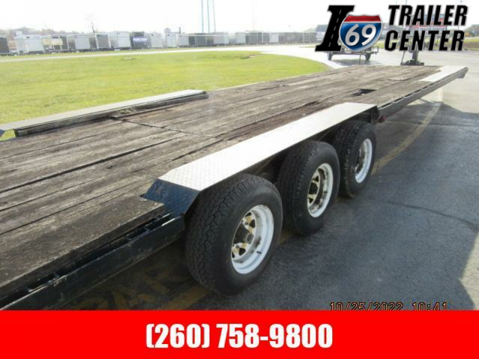 Used 2000 TRI-AXLE BUMPER PULL  Equipment Trailer