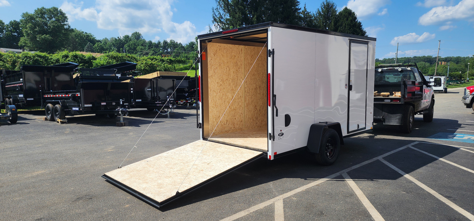 New 6 x 12 LOOK ST DLX Cargo Blackout Package 3k