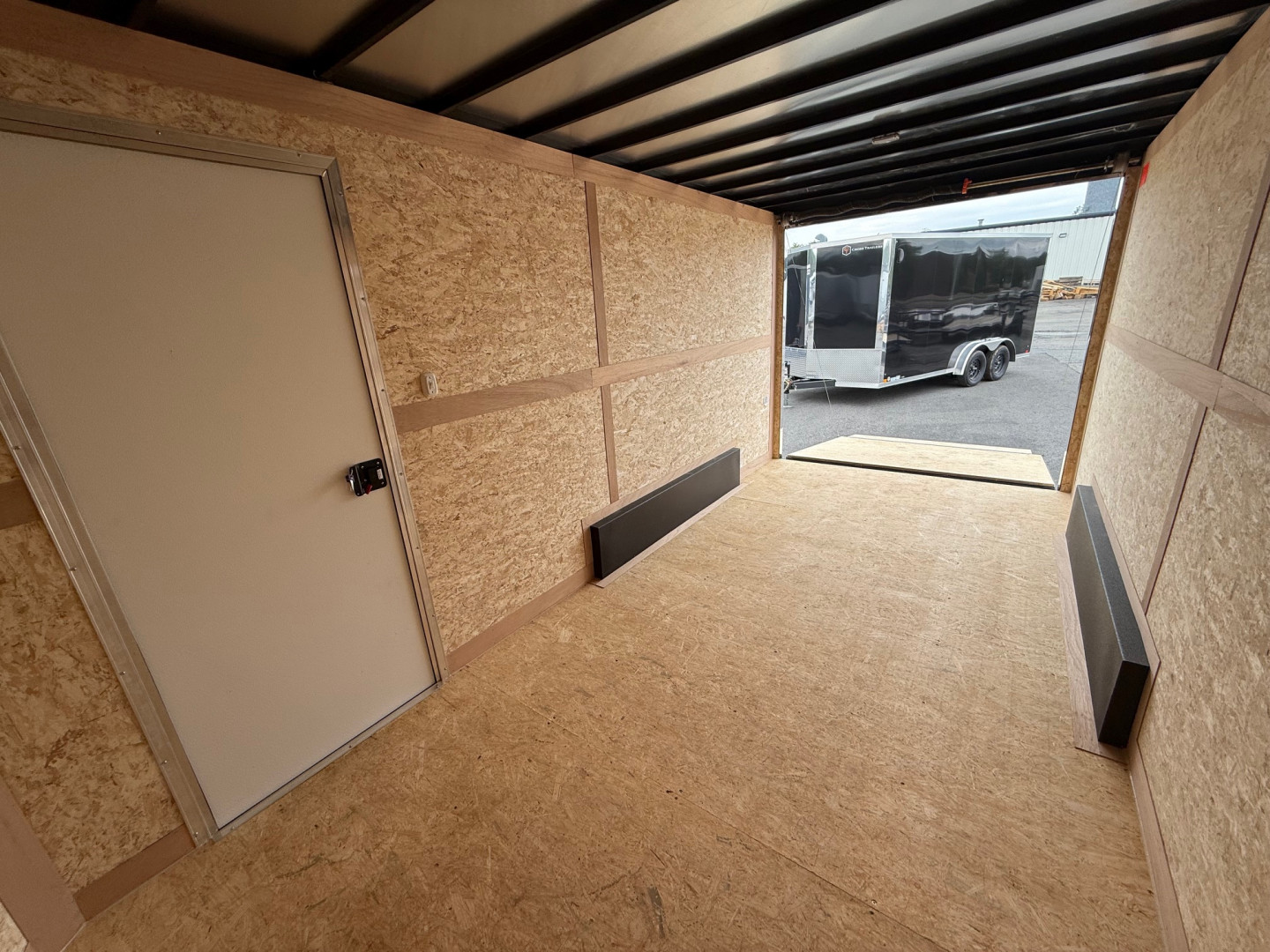 New 2025 Cross Trailers 7.5X16 Cargo / Enclosed Trailer