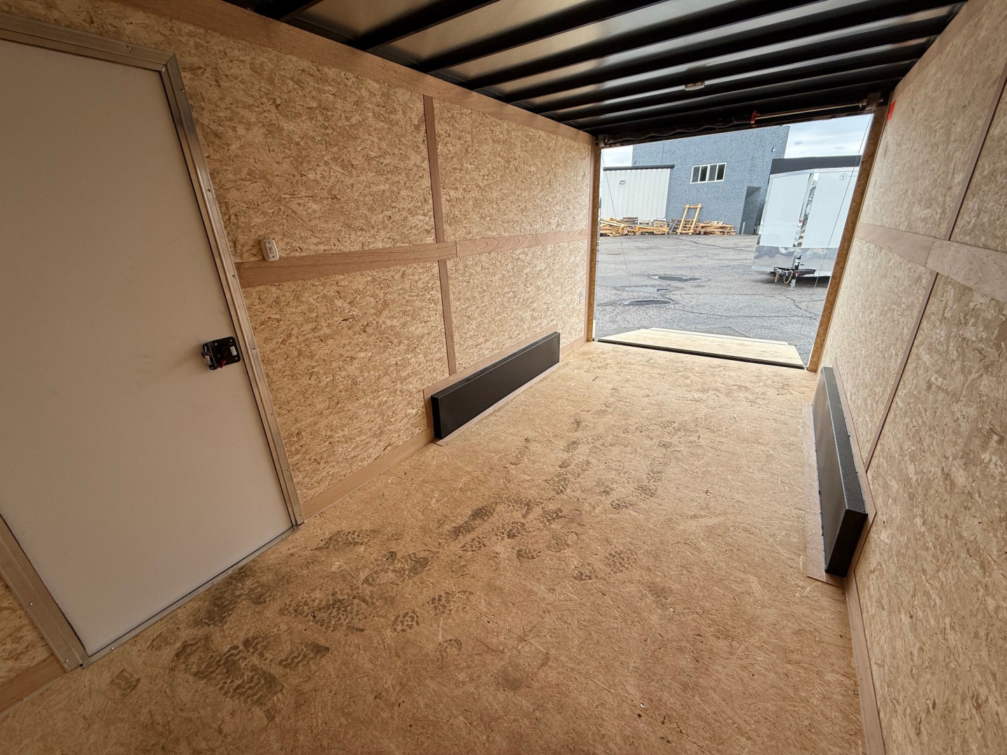 New 2025 Cross Trailers 7.5X16 Cargo / Enclosed Trailer