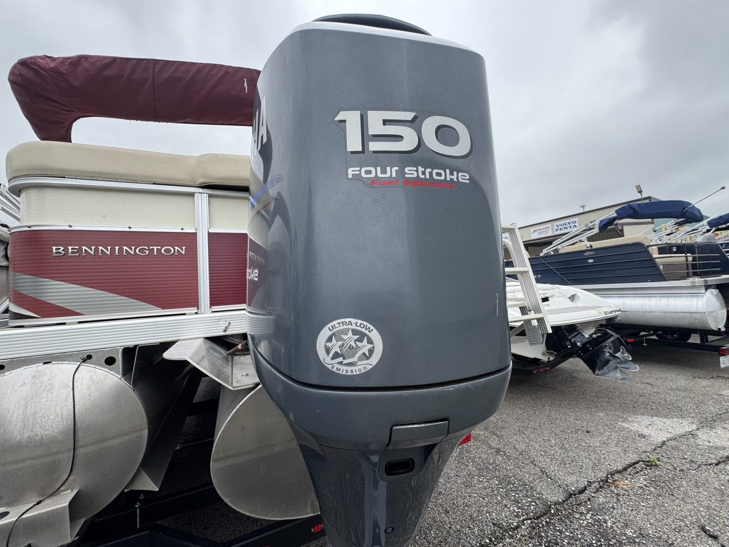 Used 2009 Bennington 2274 RLi Tri-Toon