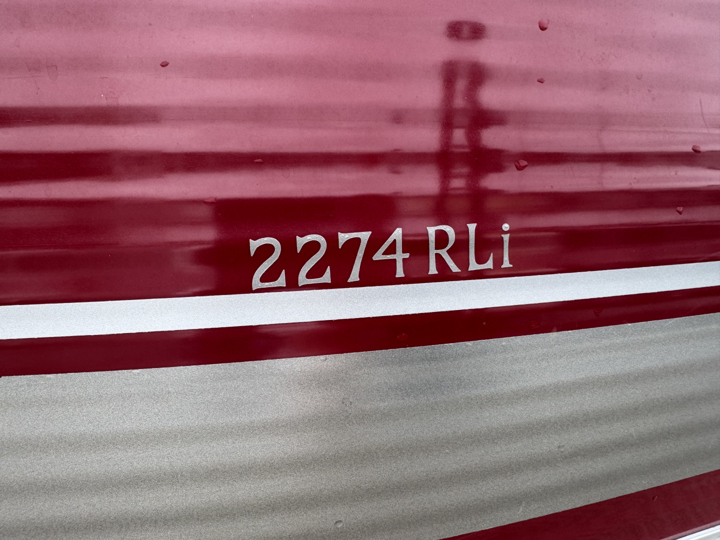 Used 2009 Bennington 2274 RLi Tri-Toon