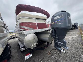Used 2009 Bennington 2274 RLi Tri-Toon