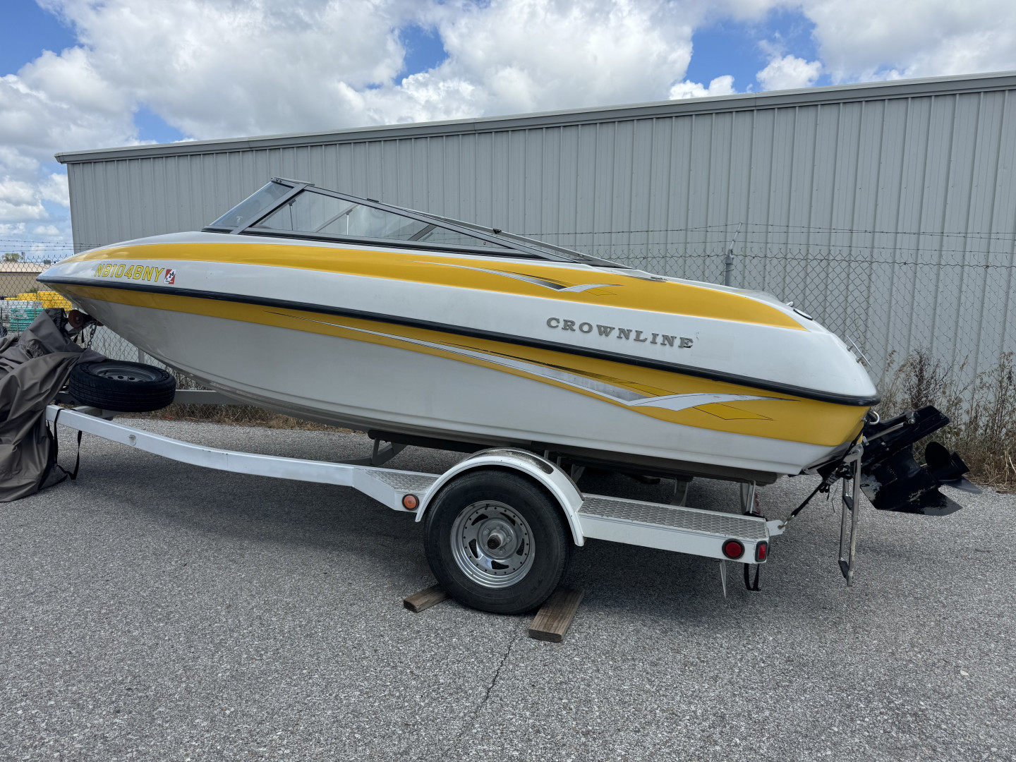Used 2002 Crownline 180 BR Bowrider