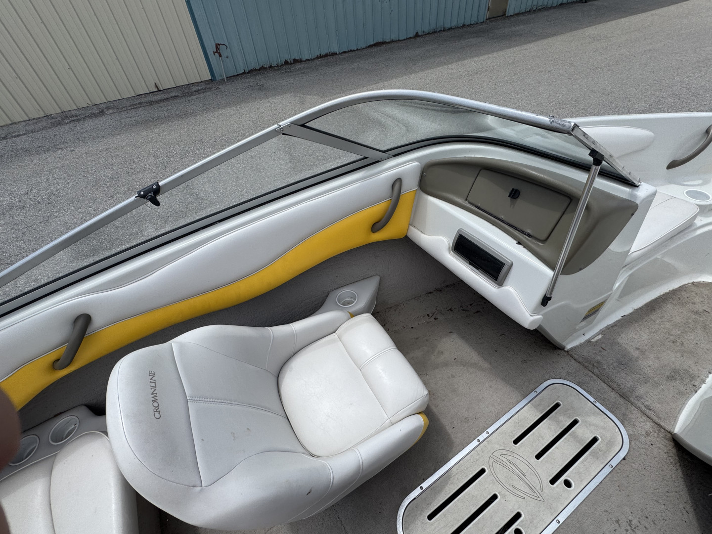 Used 2002 Crownline 180 BR Bowrider