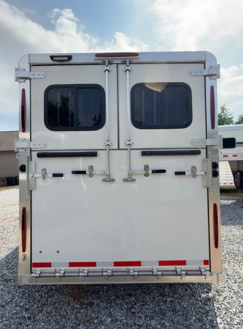 New 2025 Adam 2H Straight Load Jubilee Bumper Pull Horse Trailer