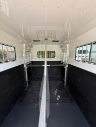 New 2025 Adam 2H Straight Load Jubilee Bumper Pull Horse Trailer