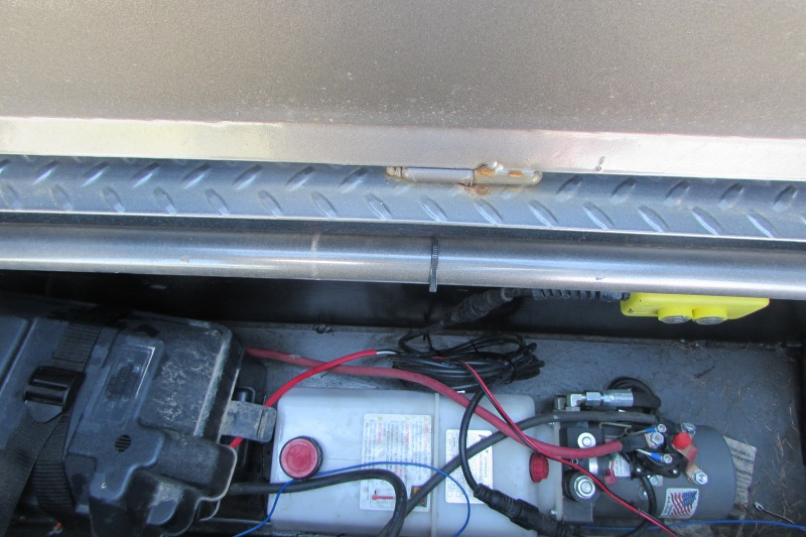 New 2025 East Texas Trailers GX9620102 Dump Trailer