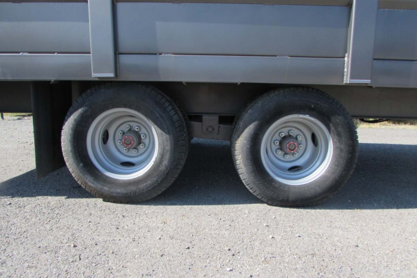 New 2025 East Texas Trailers GX9620102 Dump Trailer