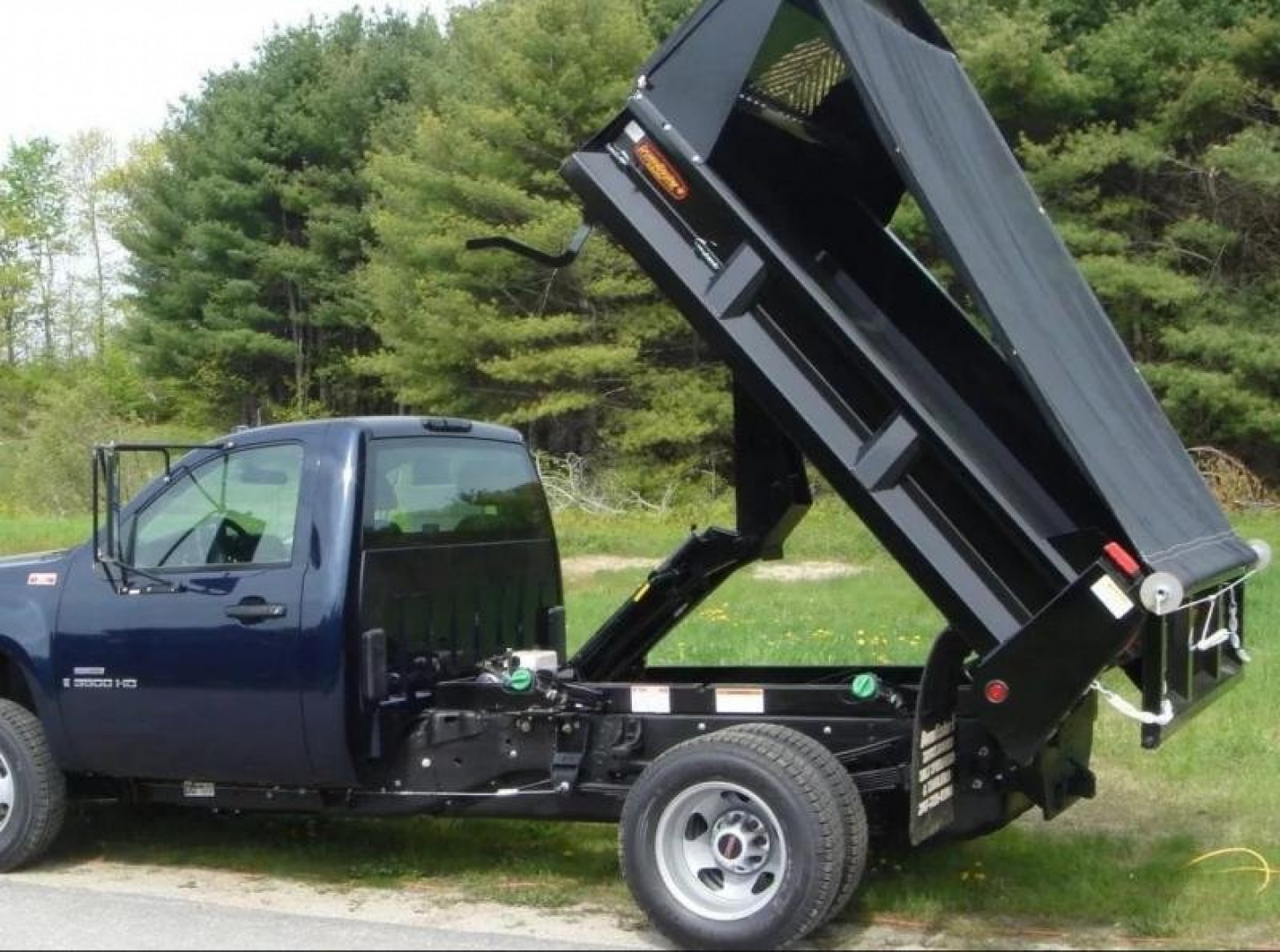 New 2025 DownEaster 11' Dump body for 84" CA
