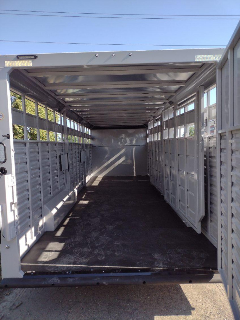 New 2026 Trails West Hotshot 24' Stock Trailer