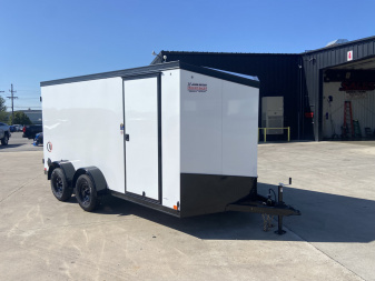 New United UJ-S 14' V-Nose Enclosed Cargo Trailer