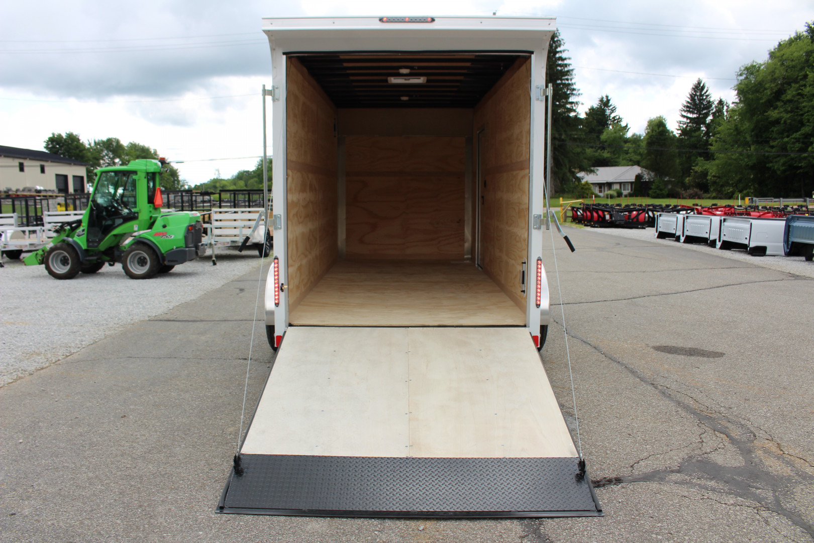New 2025 United Trailers UXT 7' x 16' Enclosed Trailer - Rear Ramp Door - 9990# GVW