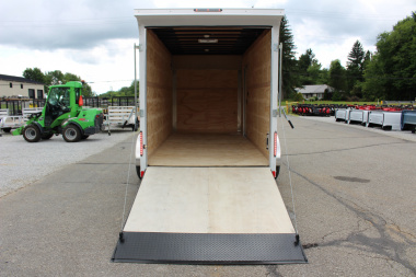 New 2025 United Trailers UXT 7' x 16' Enclosed Trailer - Rear Ramp Door - 9990# GVW