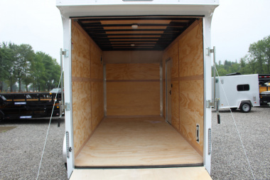 New 2025 United Trailers UXT 7' x 14' Enclosed Trailer - Rear Ramp Door - 9990# GVW