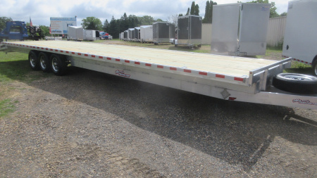 New 2026 Wolverine Trailers 21k Deckover Equipment Trailer