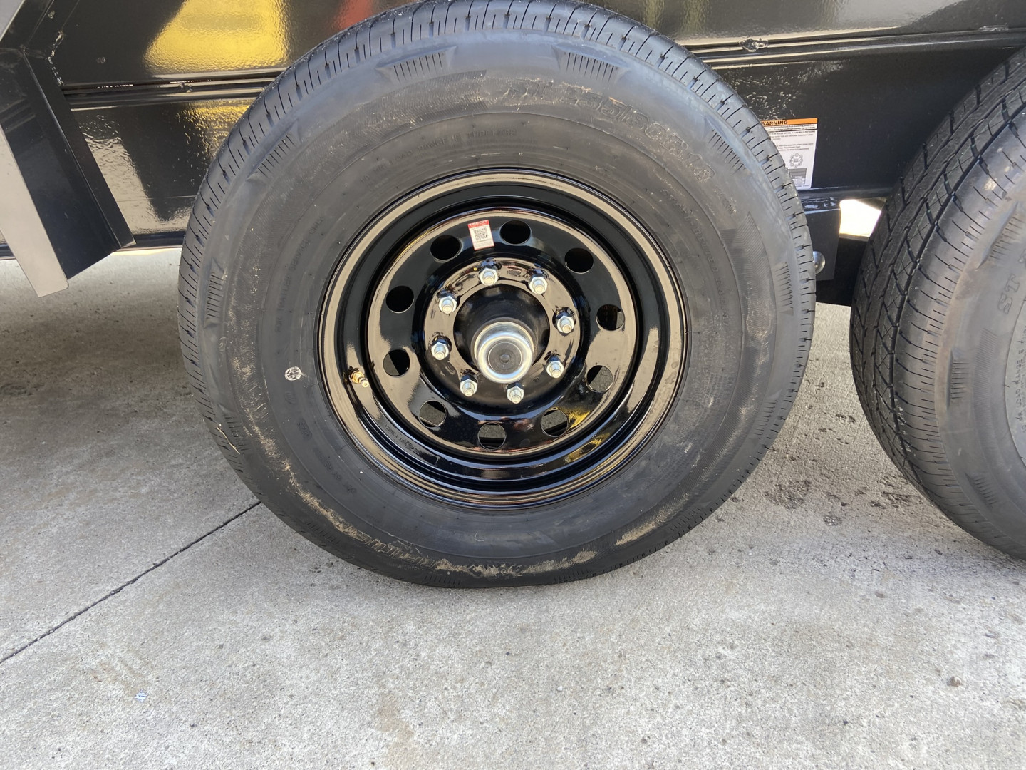 New Lamar 14' Telescopic Dump Trailer