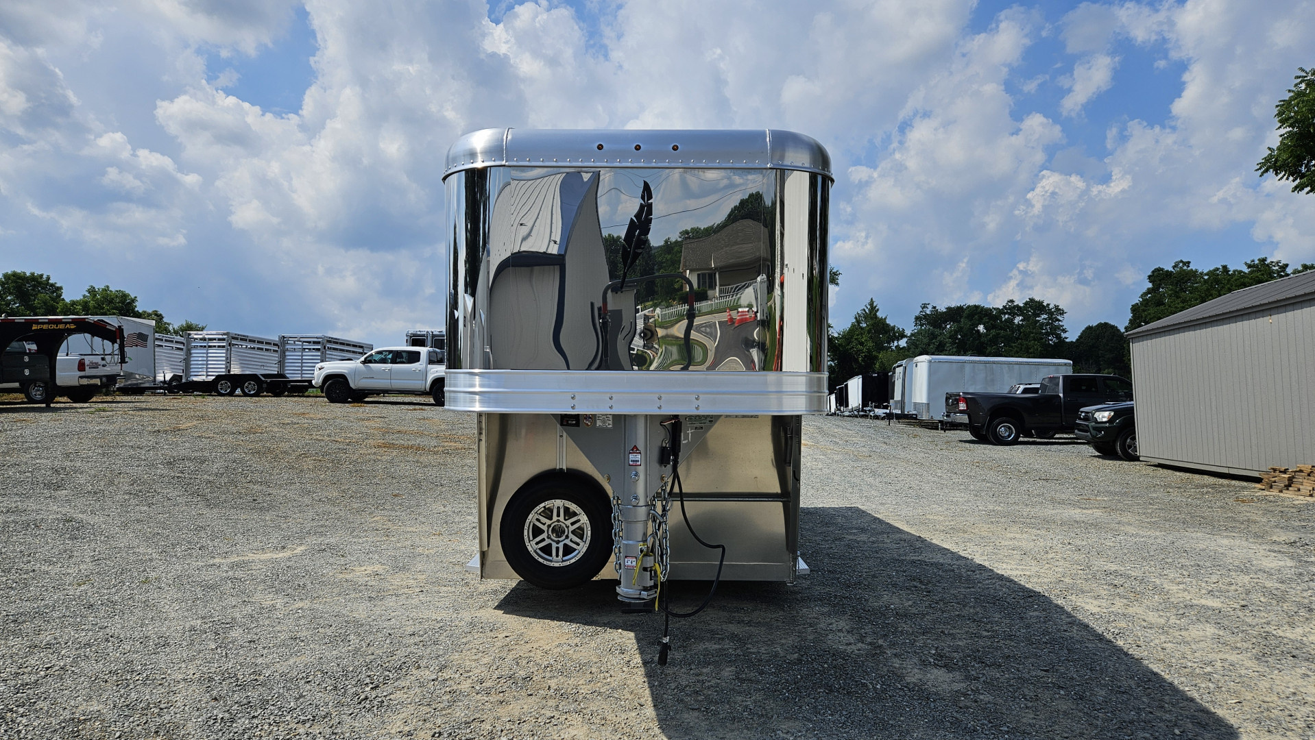 New 2026 Featherlite Trailers 9600 7X19.58 Horse Trailer
