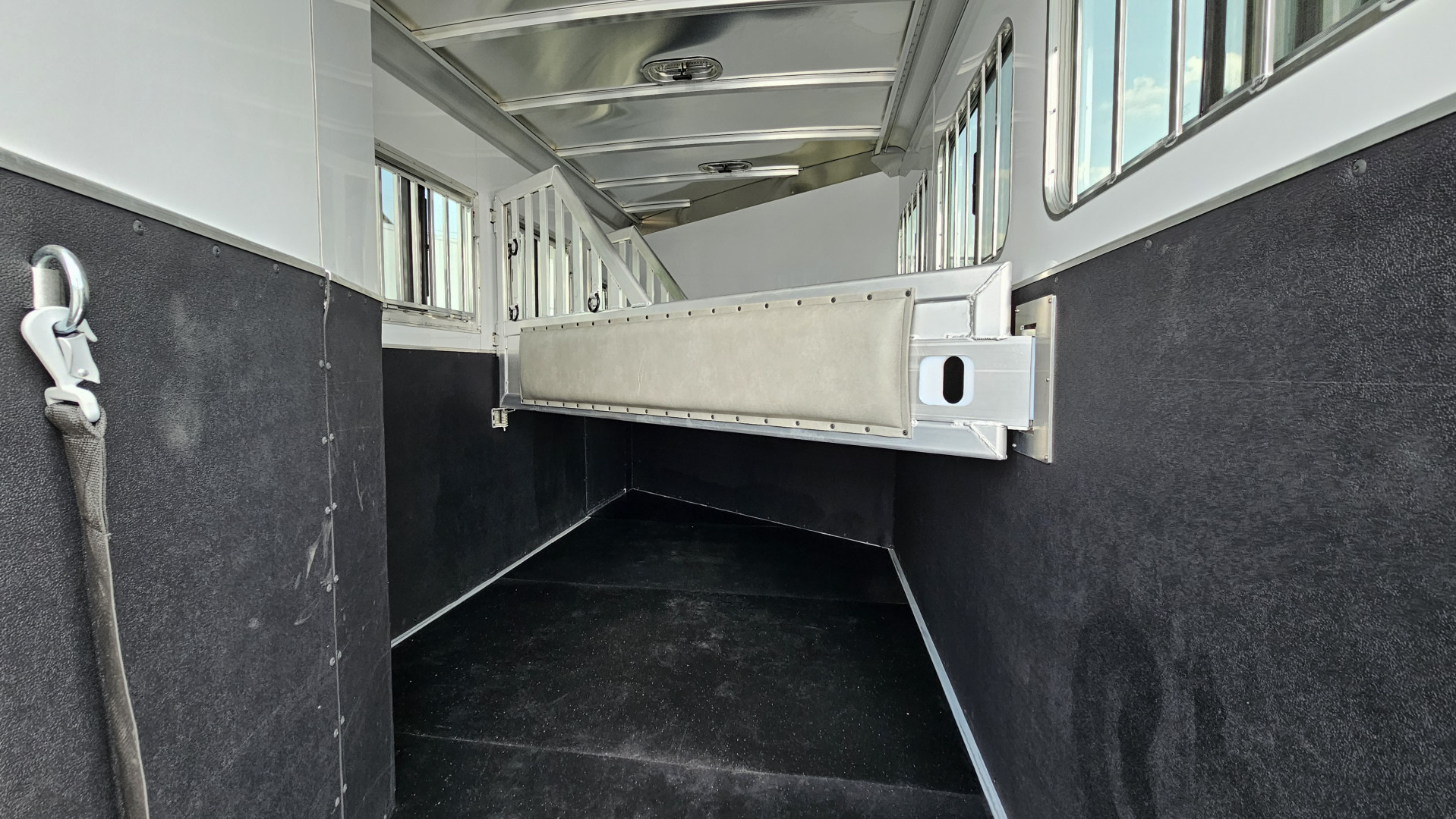 New 2026 Featherlite Trailers 9600 7X19.58 Horse Trailer