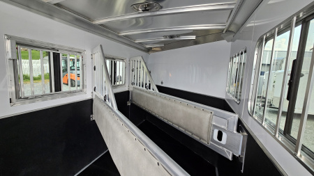 New 2026 Featherlite Trailers 9600 7X19.58 Horse Trailer