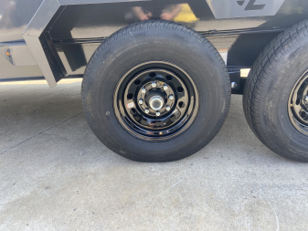New Lamar 14' Telescopic Dump Trailer
