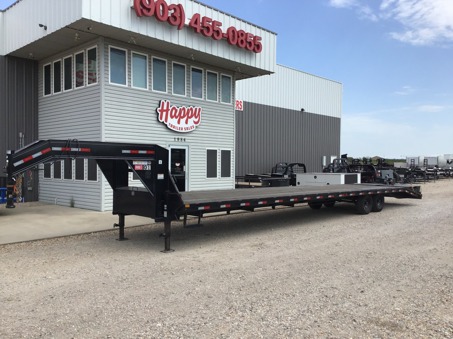 Used Delco 102"x40' GN Flatbed