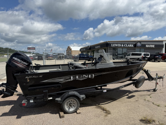Used 2014 Lund 1625 Fury XL Fishing Boat