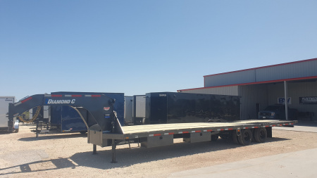 New 2026 Diamond C 102"x35' Engineered Beam FMAX212 w/ Hyd. Dovetail Pacesetter Edition