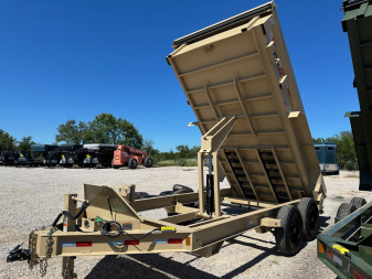 New 2025 Delco - Dump Trailer - 14' X 2' - Tarp - Ramps - Spreader Gate
