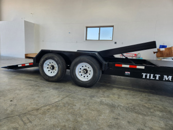 New 2025 Industrious America Tilt Trailer 20'