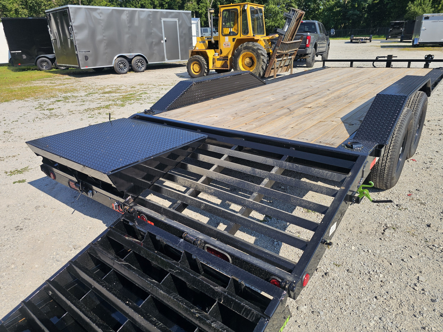 New 2025 Load Trail 102 X 22 14K CAR HAULER MAX RAMPS EQUIPMENT