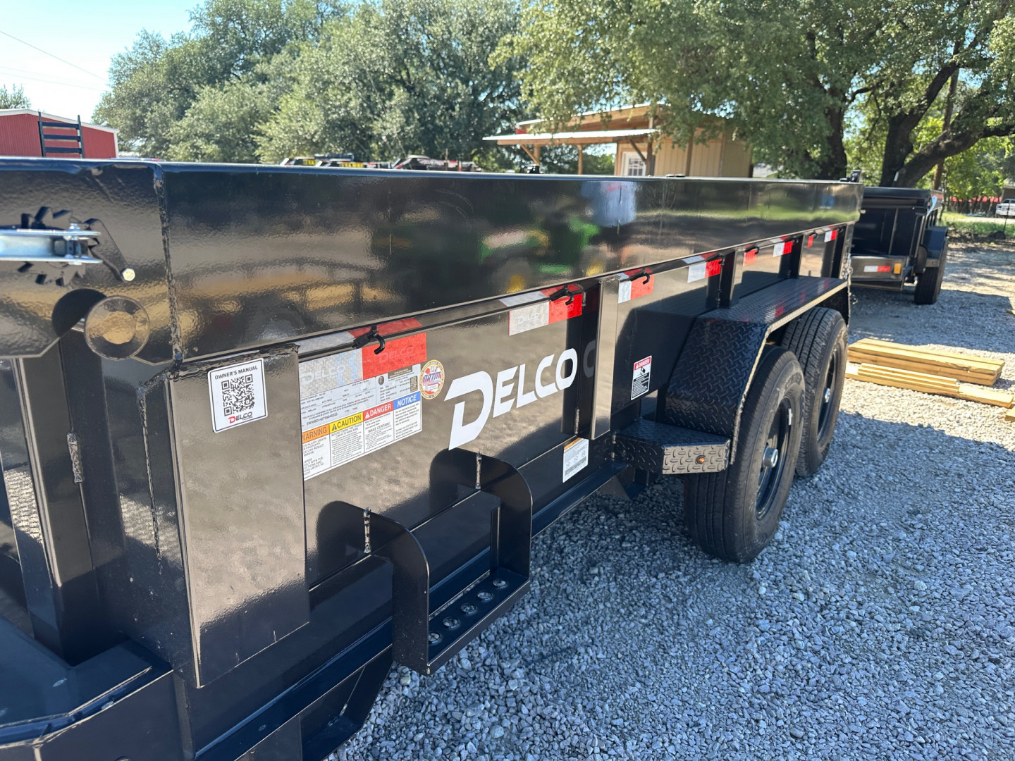 New 2025 Delco - Dump Trailer - 14' X 2' - Tarp - Ramps - Spreader Gate