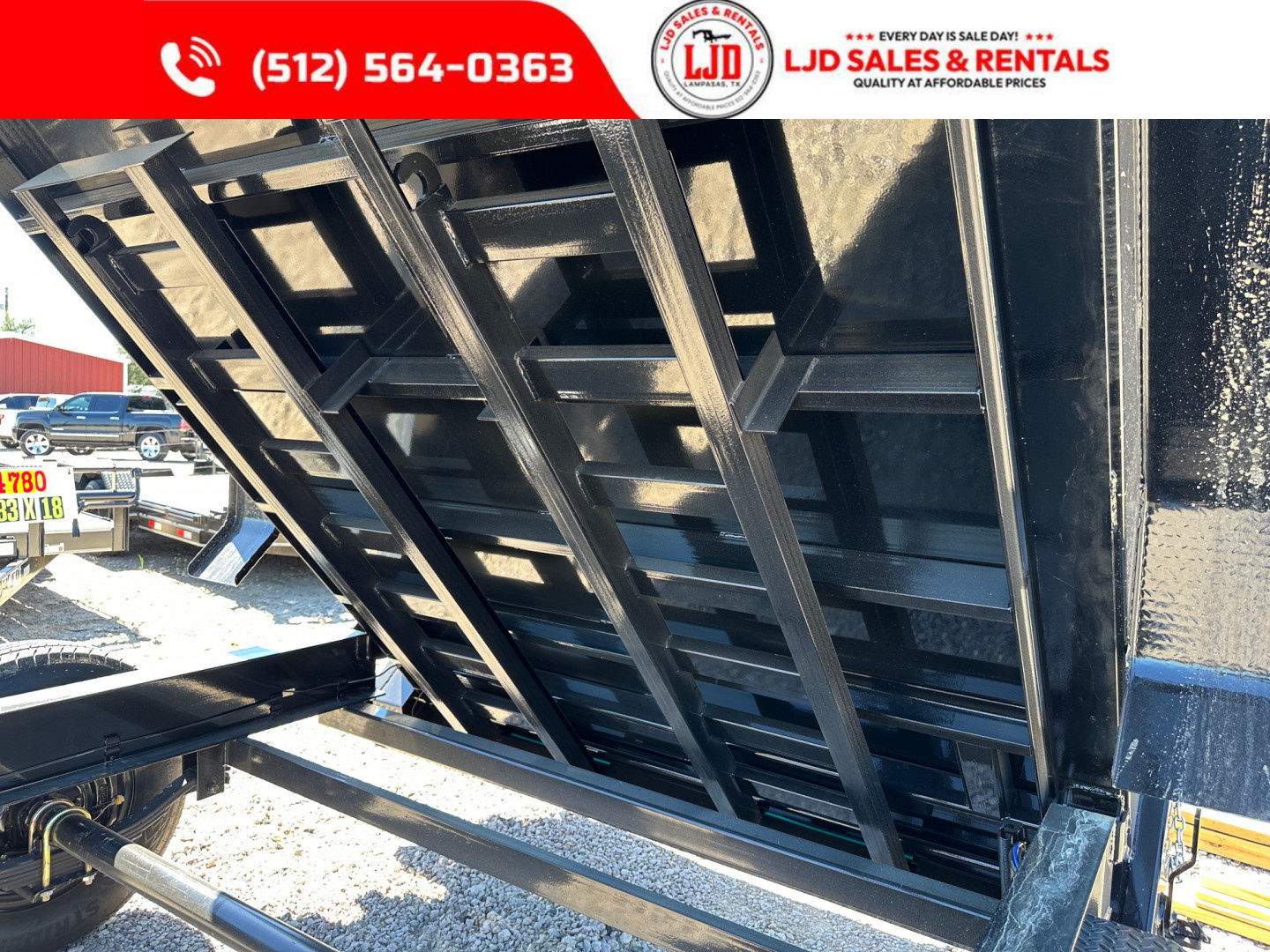 New 2025 Delco - Dump Trailer 14' X 2' - Tarp - Ramps - Spreader Gate