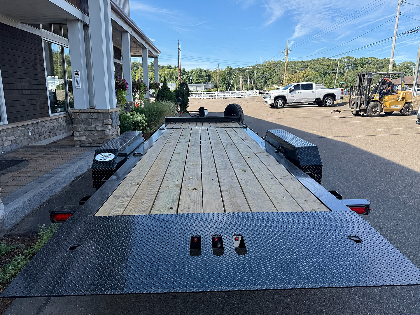 New CAM SUPERLINE 7′ X 18′ + 4′ BEAST SPLIT TILT TRAILER 22K