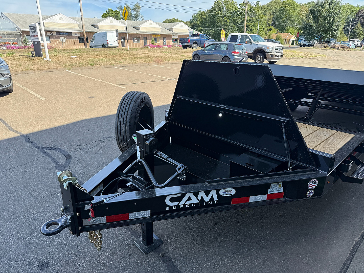 New CAM SUPERLINE 7′ X 18′ + 4′ BEAST SPLIT TILT TRAILER 22K