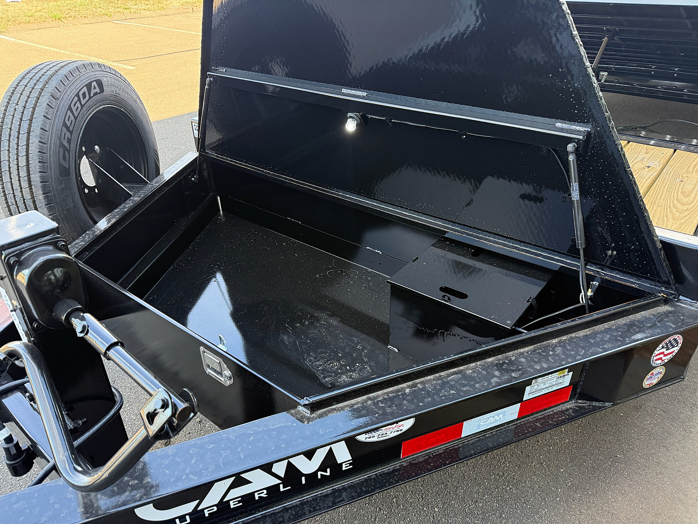 New CAM SUPERLINE 7′ X 18′ + 4′ BEAST SPLIT TILT TRAILER 22K