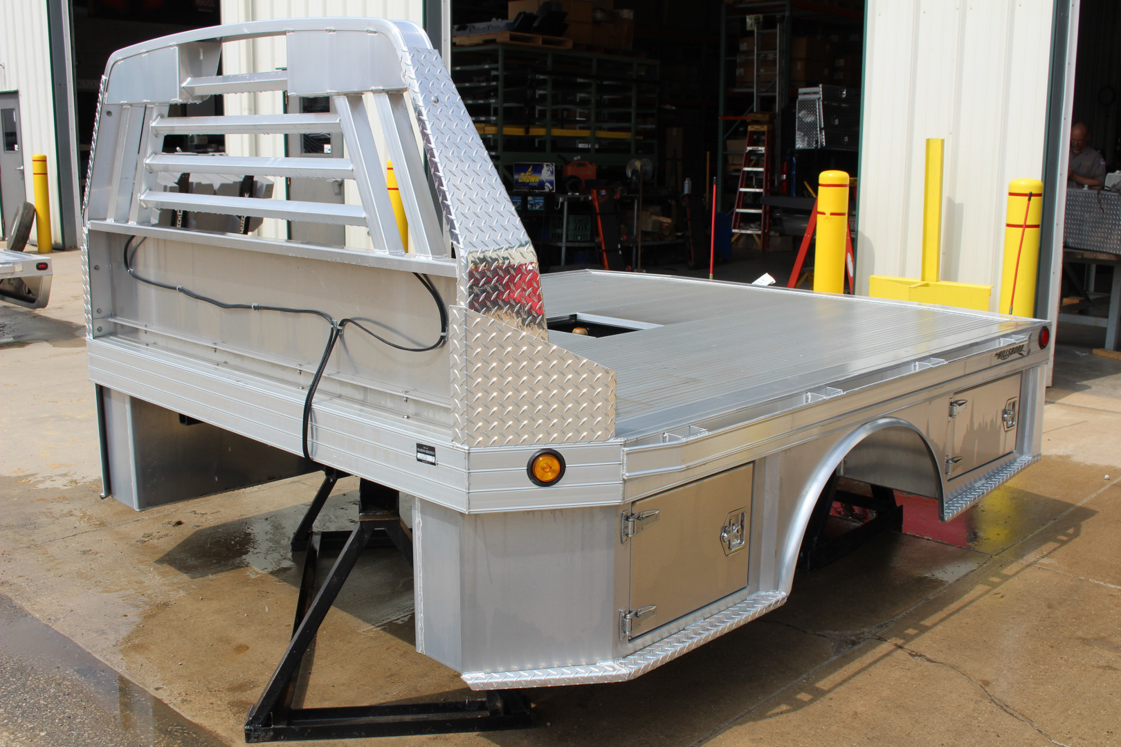 New 2026 Hillsboro Industries H3500 8 x 11.4 - Aluminum Truck Bed - DRW - 84" C/A