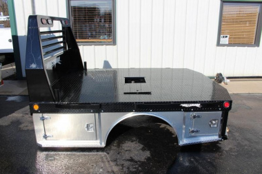 New 2026 Hillsboro 7' x 8.5' 500 Hybrid - SRW - Long Bed - FORD Take Off Bed