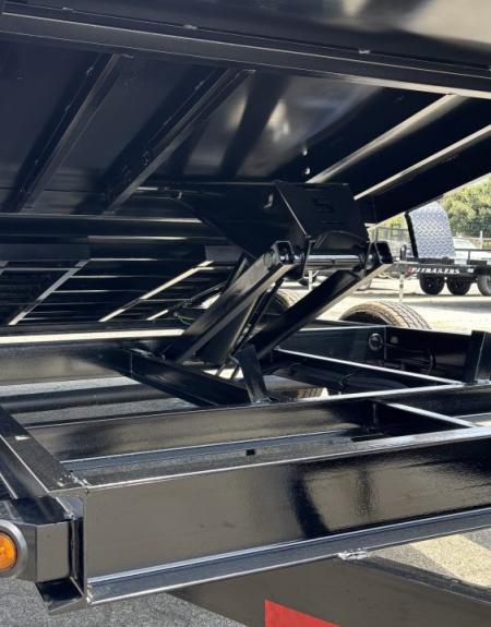 New 2027 PJ Trailers D7142 Dump Trailer