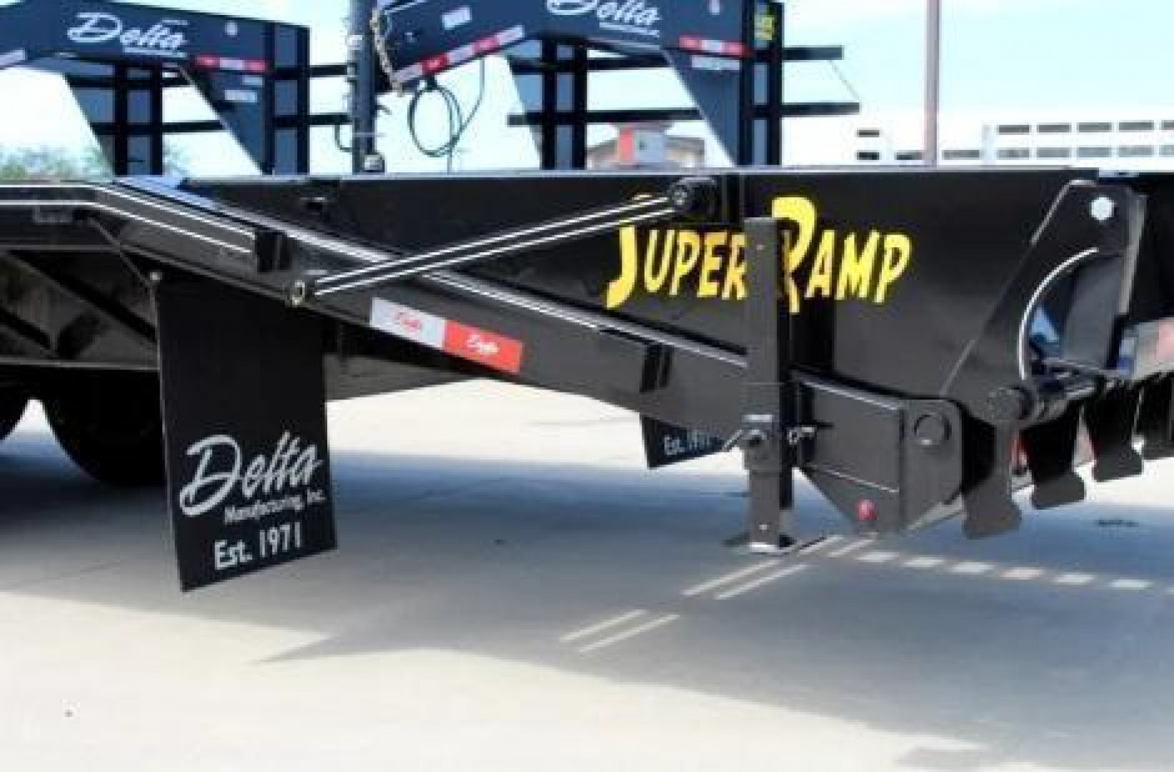 New 2025 Delta Trailers 36' Gooseneck Flatbed Trailer