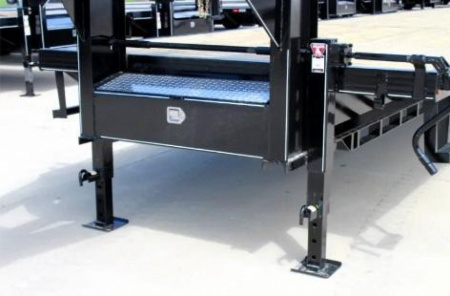 New 2025 Delta Trailers 36' Gooseneck Flatbed Trailer