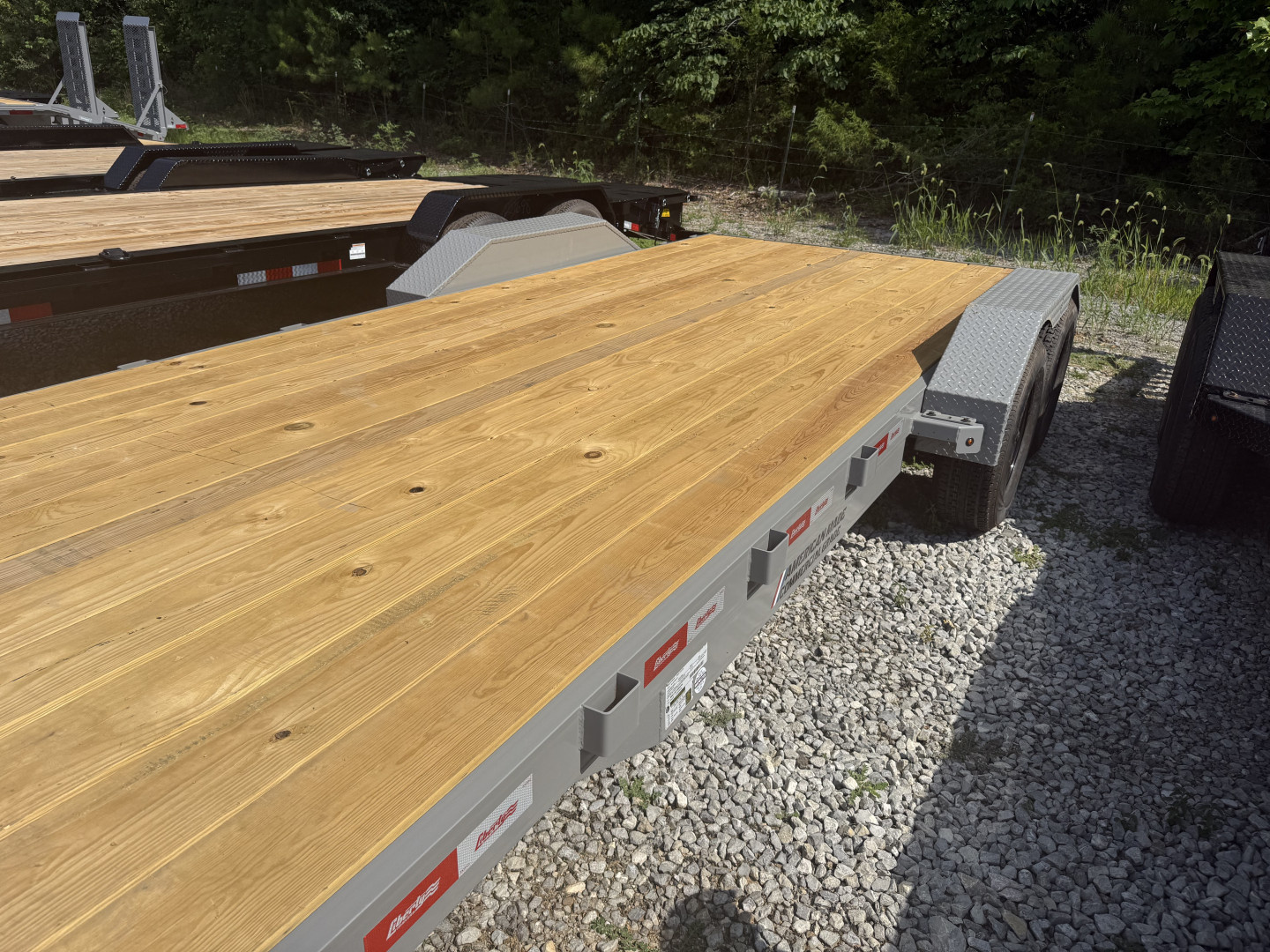 New 2025 Liberty LC Car Hauler 9890K G.V..W.R. 20’ SLIDE OUT RAMPS