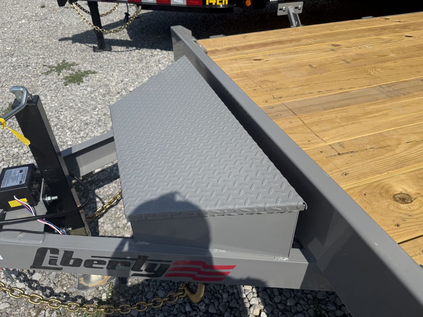 New 2025 Liberty LC Car Hauler 9890K G.V..W.R. 20’ SLIDE OUT RAMPS