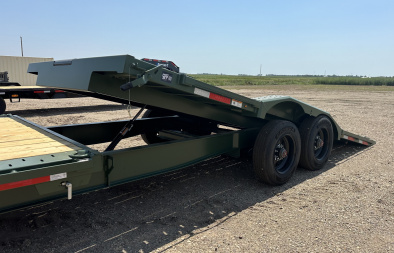 New 2025 Diamond C Trailers HXD210 Tilt Trailer