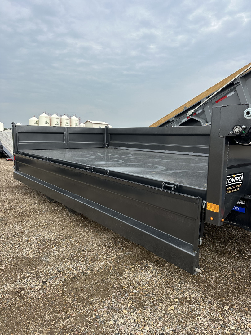 New 2025 Diamond C Trailers DOD207 Dump Trailer