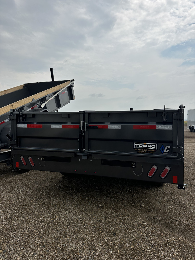 New 2025 Diamond C Trailers DOD207 Dump Trailer