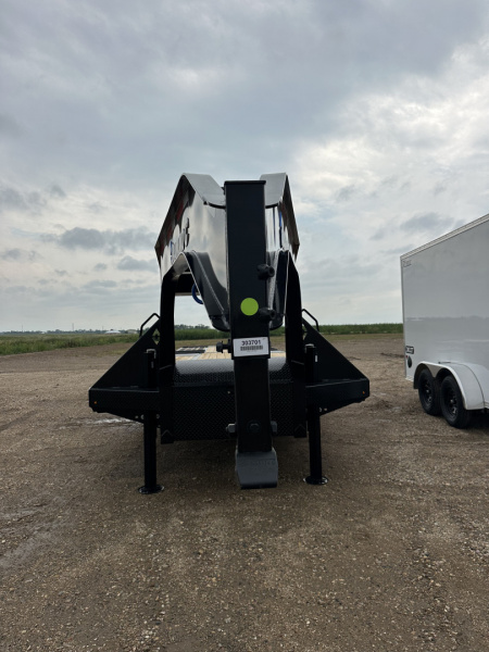 New 2025 Diamond C Trailers FMAX210HDT Flatbed Trailer