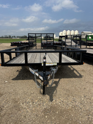 Used 2025 Top Hat 16x83 MP Utility Trailer